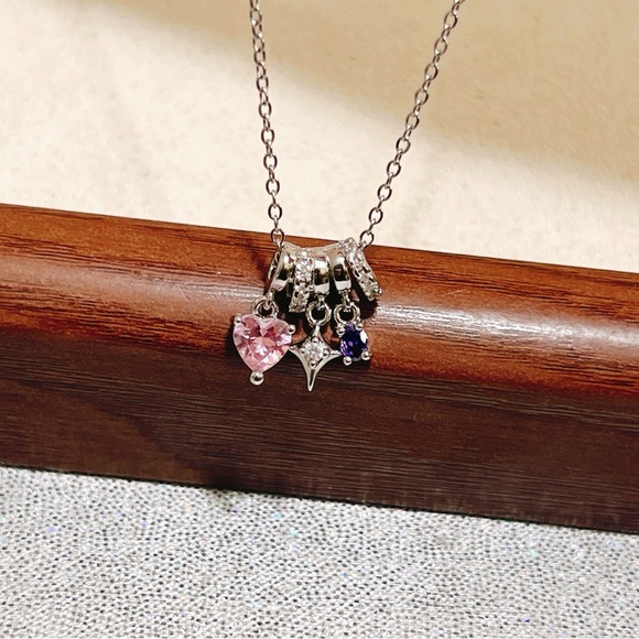 ✨ cute dangle with little pink heart tones/ star/ purple stones necklace - Picture 9 of 12